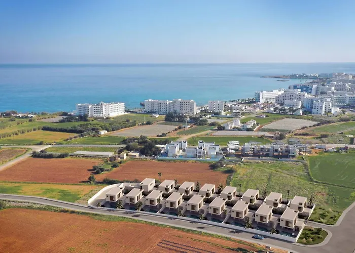 Princess Zena Luxury - Large Pool