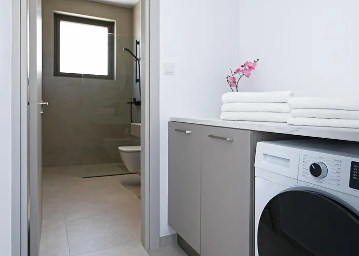 Princess Zena Luxury - Large Pool Prázdninový dům *