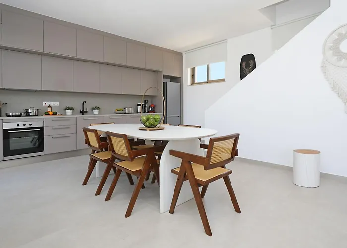 Prázdninový dům Princess Zena Luxury - Large Pool